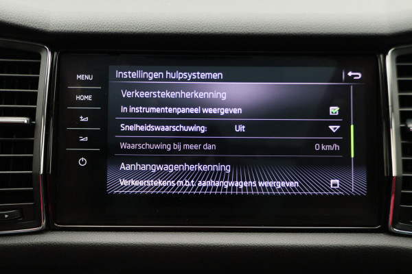 Škoda Kodiaq 1.4 TSI ACT Ambition Business 7p. Panoramadak, ACC, Camera, Apple Carplay, LED, DAB, Trekhaak, 18'' Škoda Kodiaq 1.4 TSI ACT Ambition Business 7p. Panoramadak, ACC, Camera, Apple Carplay, LED, DAB, Trekhaak, 18''