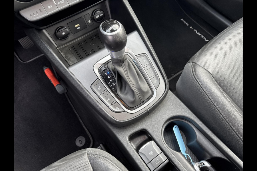 Hyundai Kona 1.6 GDI HEV Premium Sky