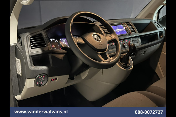 Volkswagen Transporter 2.0 TDI L2H1 Euro6 Airco | Navigatie | Apple Carplay | Android Auto | Cruisecontrol Trekhaak, Sidebars, LM velgen, Bijrijdersbank