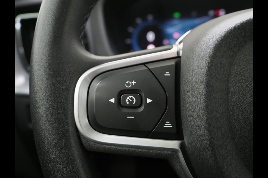 Volvo XC60 2.0 T6 AWD Recharge Long Range Inscription | Panoramadak | Pilot Assist | Camera | Keyless | Trekhaak | Carplay