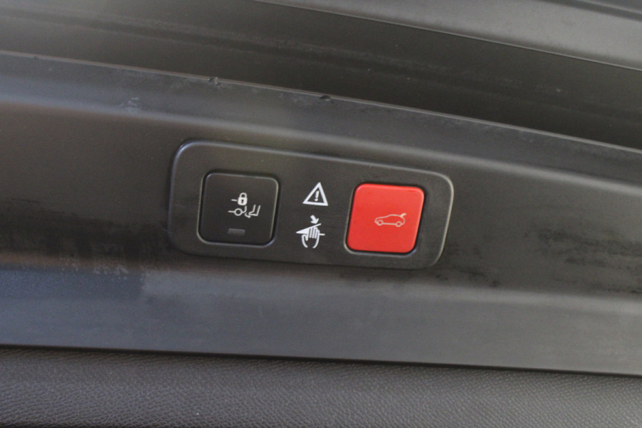 Peugeot 5008 1.2 PureTech Allure |Stoelverwarming|Camera|