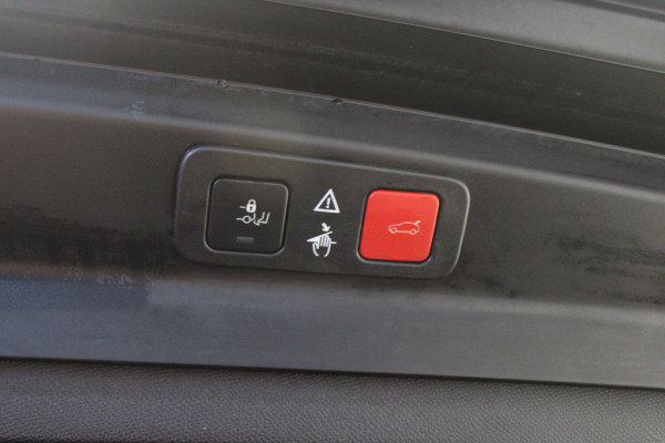 Peugeot 5008 1.2 PureTech Allure |Stoelverwarming|Camera|