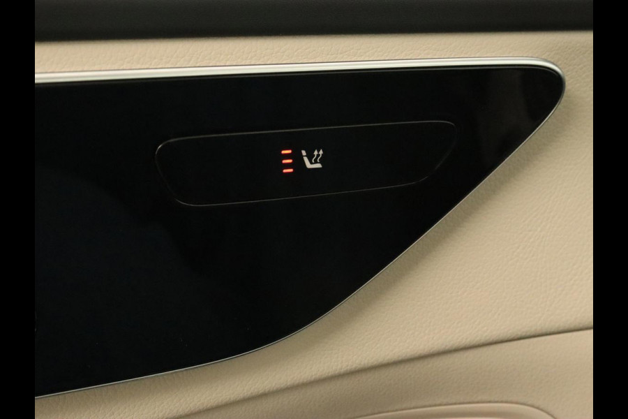 Mercedes-Benz C-Klasse 200 Launch Edition Luxury Line | Panoramadak | Trekhaak | Leder | Stoelverwarming | Carplay | Camera | Sfeerverlichting | Navigatie | 18'' | Getint glas Mercedes-Benz C-Klasse 200 Launch Edition Luxury Line | Panoramadak | Trekhaak | Leder | Stoelverwarming | Carplay | Camera | Sfeerverlichting | Navigatie | 18'' | Getint glas