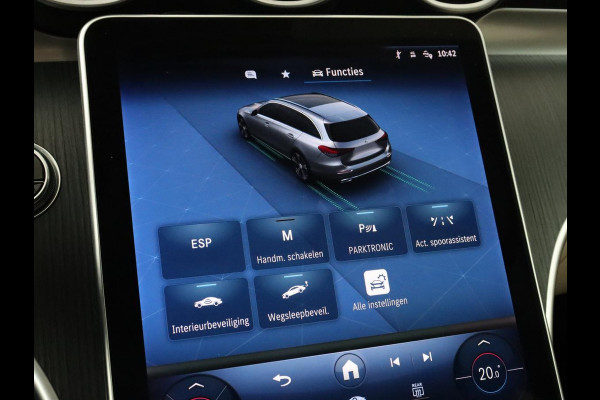 Mercedes-Benz C-Klasse 200 Launch Edition Luxury Line | Panoramadak | Trekhaak | Leder | Stoelverwarming | Carplay | Camera | Sfeerverlichting | Navigatie | 18'' | Getint glas Mercedes-Benz C-Klasse 200 Launch Edition Luxury Line | Panoramadak | Trekhaak | Leder | Stoelverwarming | Carplay | Camera | Sfeerverlichting | Navigatie | 18'' | Getint glas