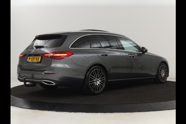 Mercedes-Benz C-Klasse 200 Launch Edition Luxury Line | Panoramadak | Trekhaak | Leder | Stoelverwarming | Carplay | Camera | Sfeerverlichting | Navigatie | 18'' | Getint glas Mercedes-Benz C-Klasse 200 Launch Edition Luxury Line | Panoramadak | Trekhaak | Leder | Stoelverwarming | Carplay | Camera | Sfeerverlichting | Navigatie | 18'' | Getint glas