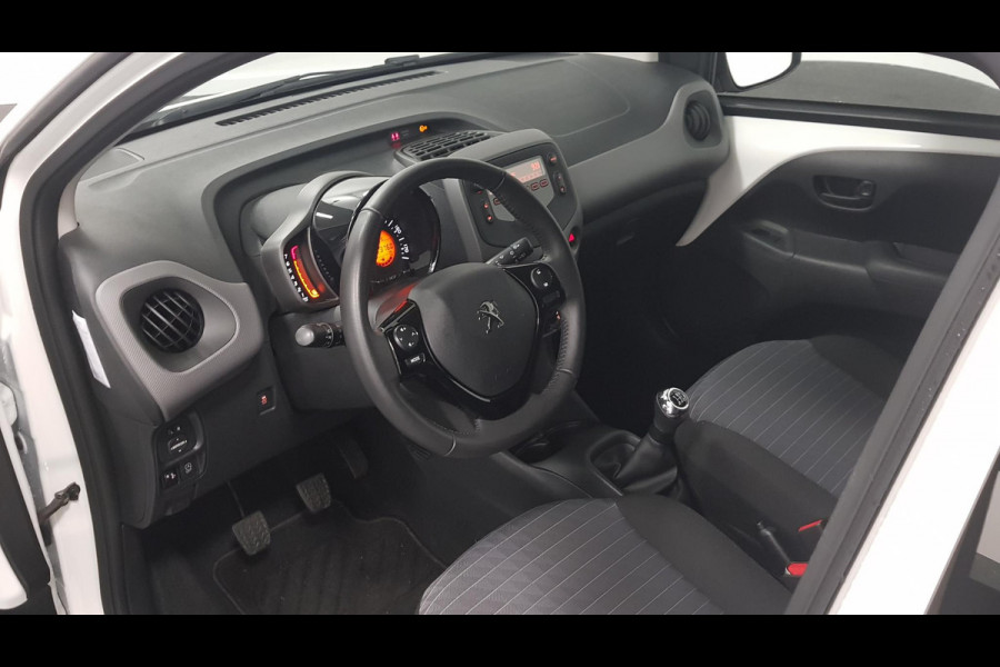 Peugeot 108 1.0 e-VTi Active Airco | Bluetooth | Privacy Glass | 5 Deurs Peugeot 108 1.0 e-VTi Active Airco | Bluetooth | Privacy Glass | 5 Deurs