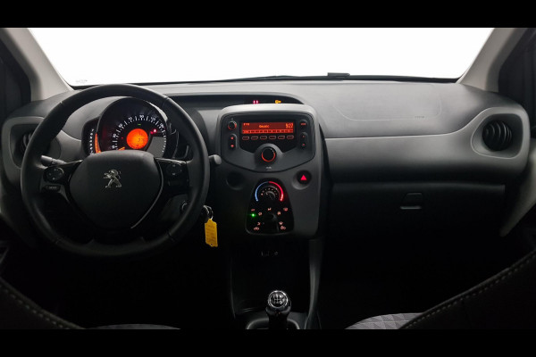 Peugeot 108 1.0 e-VTi Active Airco | Bluetooth | Privacy Glass | 5 Deurs Peugeot 108 1.0 e-VTi Active Airco | Bluetooth | Privacy Glass | 5 Deurs