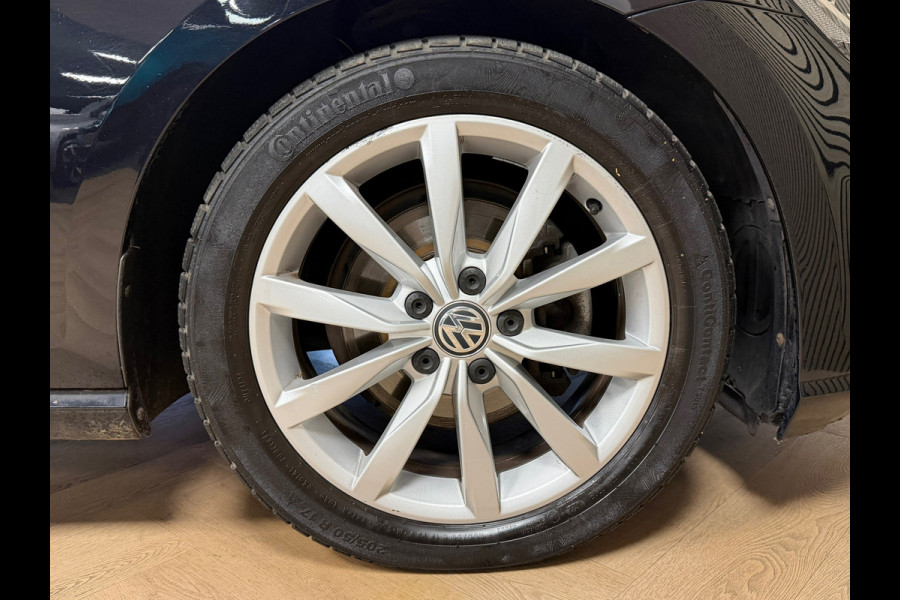 Volkswagen Golf 1.4 TSI Business DSG PANORAMADAK ACC NAVIGATIE ERGO ACTIVE PDC AIRCO CRUISE STOELVERWARMING KEYLESS-GO