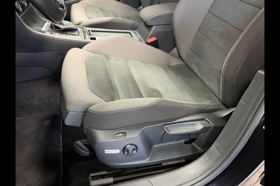 Volkswagen Golf 1.4 TSI Business DSG PANORAMADAK ACC NAVIGATIE ERGO ACTIVE PDC AIRCO CRUISE STOELVERWARMING KEYLESS-GO