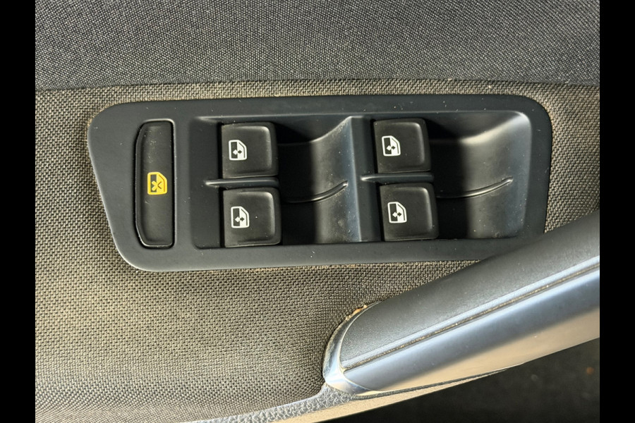 Volkswagen Golf 1.4 TSI Business DSG PANORAMADAK ACC NAVIGATIE ERGO ACTIVE PDC AIRCO CRUISE STOELVERWARMING KEYLESS-GO