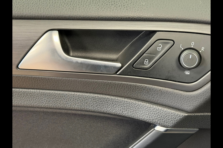 Volkswagen Golf 1.4 TSI Business DSG PANORAMADAK ACC NAVIGATIE ERGO ACTIVE PDC AIRCO CRUISE STOELVERWARMING KEYLESS-GO