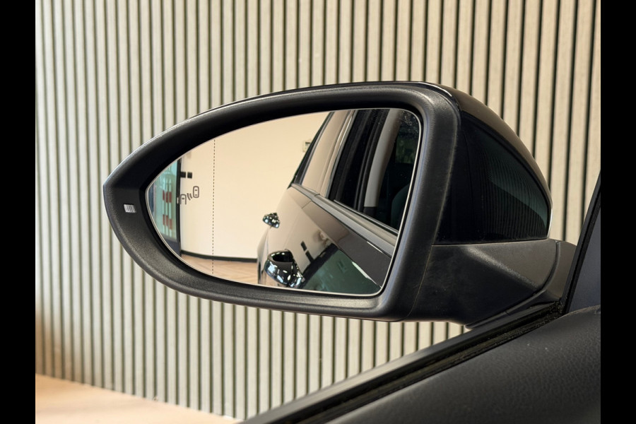 Volkswagen Golf 1.4 TSI Business DSG PANORAMADAK ACC NAVIGATIE ERGO ACTIVE PDC AIRCO CRUISE STOELVERWARMING KEYLESS-GO