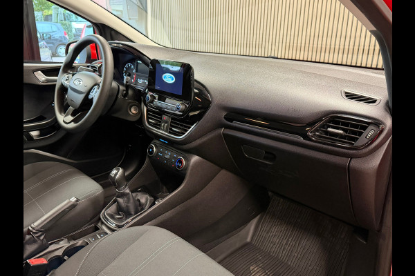 Ford Fiesta 1.1 Trend CAMERA APPLE CARPLAY STOELVERWARMING PDC AIRCO CRUISE Ford Fiesta 1.1 Trend CAMERA APPLE CARPLAY STOELVERWARMING PDC AIRCO CRUISE