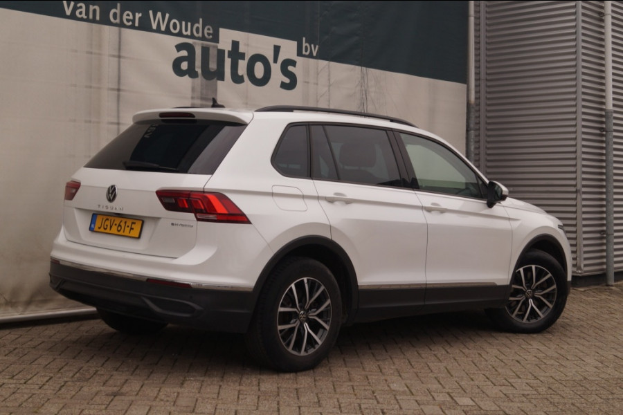 Volkswagen Tiguan 1.4 TSI DSG eHybrid Plug-in Life Edition -NAVI-ECC- Volkswagen Tiguan 1.4 TSI DSG eHybrid Plug-in Life Edition -NAVI-ECC-