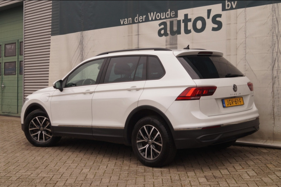 Volkswagen Tiguan 1.4 TSI DSG eHybrid Plug-in Life Edition -NAVI-ECC- Volkswagen Tiguan 1.4 TSI DSG eHybrid Plug-in Life Edition -NAVI-ECC-