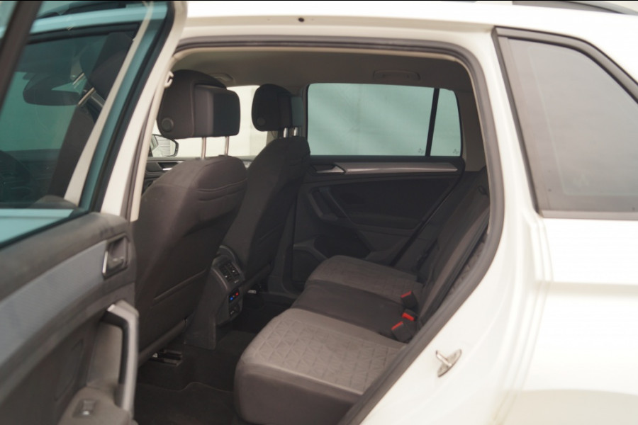 Volkswagen Tiguan 1.4 TSI DSG eHybrid Plug-in Life Edition -NAVI-ECC- Volkswagen Tiguan 1.4 TSI DSG eHybrid Plug-in Life Edition -NAVI-ECC-