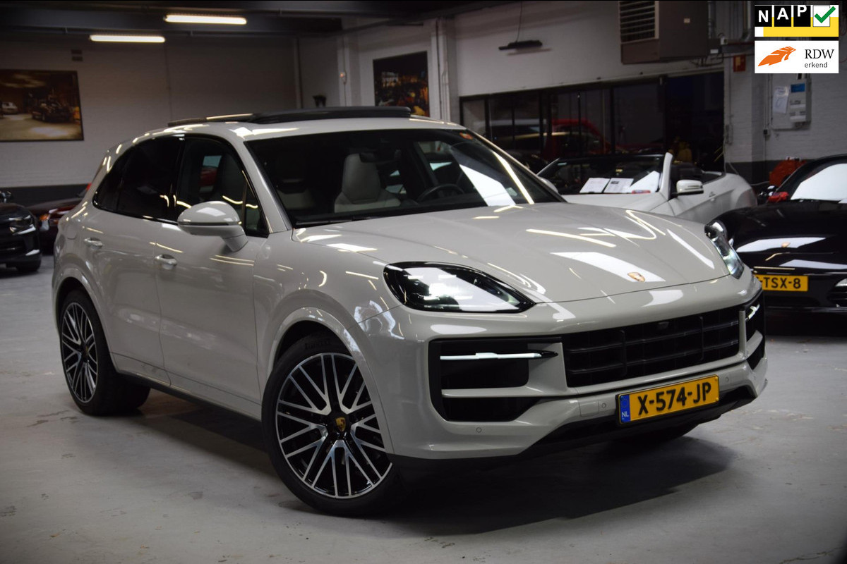 Porsche Cayenne 3.0 E-Hybrid Panoramadak|Nw.Model|Bose|Org.NL|Lane-Ass|360 view| Porsche Cayenne 3.0 E-Hybrid Panoramadak|Nw.Model|Bose|Org.NL|Lane-Ass|360 view|