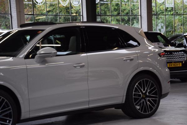 Porsche Cayenne 3.0 E-Hybrid Panoramadak|Nw.Model|Bose|Org.NL|Lane-Ass|360 view| Porsche Cayenne 3.0 E-Hybrid Panoramadak|Nw.Model|Bose|Org.NL|Lane-Ass|360 view|