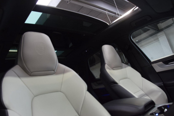 Porsche Cayenne 3.0 E-Hybrid Panoramadak|Nw.Model|Bose|Org.NL|Lane-Ass|360 view| Porsche Cayenne 3.0 E-Hybrid Panoramadak|Nw.Model|Bose|Org.NL|Lane-Ass|360 view|
