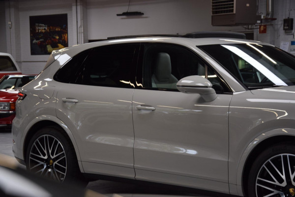 Porsche Cayenne 3.0 E-Hybrid Panoramadak|Nw.Model|Bose|Org.NL|Lane-Ass|360 view| Porsche Cayenne 3.0 E-Hybrid Panoramadak|Nw.Model|Bose|Org.NL|Lane-Ass|360 view|