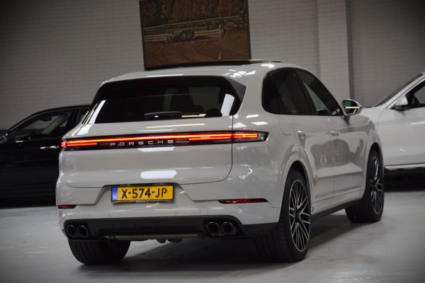 Porsche Cayenne 3.0 E-Hybrid Panoramadak|Nw.Model|Bose|Org.NL|Lane-Ass|360 view| Porsche Cayenne 3.0 E-Hybrid Panoramadak|Nw.Model|Bose|Org.NL|Lane-Ass|360 view|
