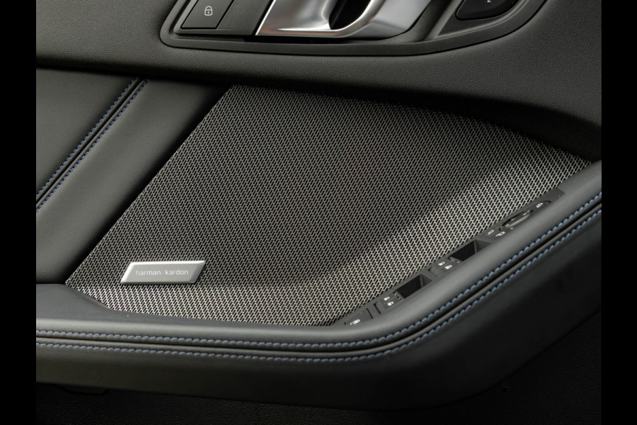 BMW 1-serie M135 xDrive M-Sport Pro - Pano - Harman Kardon - Driving Ass Plus BMW 1-serie M135 xDrive M-Sport Pro - Pano - Harman Kardon - Driving Ass Plus