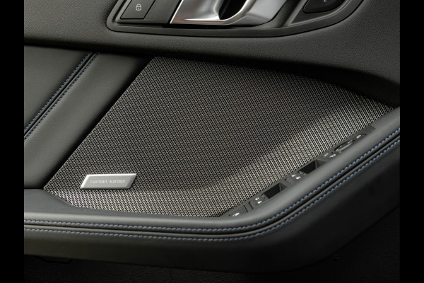 BMW 1-serie M135 xDrive M-Sport Pro - Pano - Harman Kardon - Driving Ass Plus BMW 1-serie M135 xDrive M-Sport Pro - Pano - Harman Kardon - Driving Ass Plus