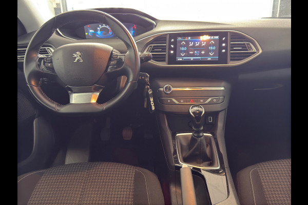 Peugeot 308 1.2 PureTech Active Pack Peugeot 308 1.2 PureTech Active Pack