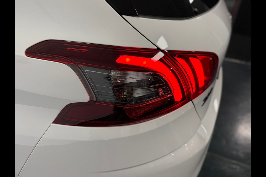 Peugeot 308 1.2 PureTech Active Pack Peugeot 308 1.2 PureTech Active Pack