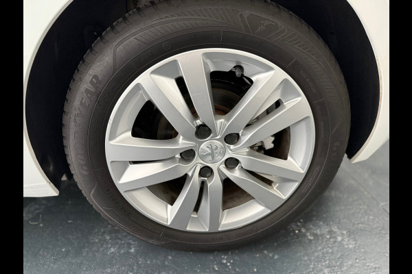 Peugeot 308 1.2 PureTech Active Pack Peugeot 308 1.2 PureTech Active Pack