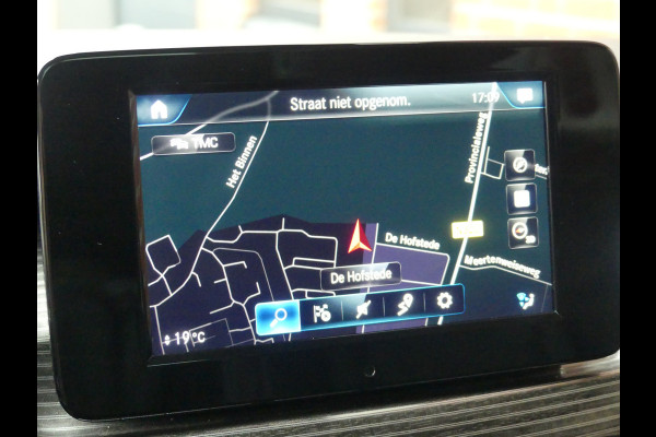 Mercedes-Benz V-Klasse 220d Lang Dubbel Cabine Panoramadak Trekhaak/LED/Leer