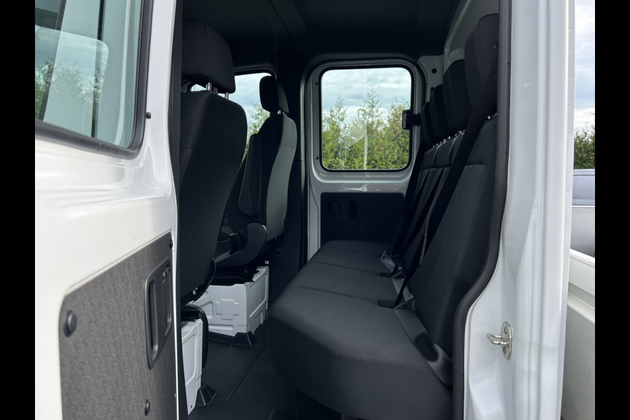 Mercedes-Benz Sprinter 314 CDI 4X4 / PICK-UP / DOKA / DUBBEL CABINE / AIRCO / CRUISE / APPLE CARPLAY / 6 PERSOONS / ZEER NETJES Mercedes-Benz Sprinter 314 CDI 4X4 / PICK-UP / DOKA / DUBBEL CABINE / AIRCO / CRUISE / APPLE CARPLAY / 6 PERSOONS / ZEER NETJES