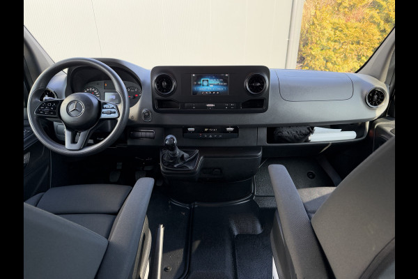 Mercedes-Benz Sprinter 314 CDI 4X4 / PICK-UP / DOKA / DUBBEL CABINE / AIRCO / CRUISE / APPLE CARPLAY / 6 PERSOONS / ZEER NETJES Mercedes-Benz Sprinter 314 CDI 4X4 / PICK-UP / DOKA / DUBBEL CABINE / AIRCO / CRUISE / APPLE CARPLAY / 6 PERSOONS / ZEER NETJES
