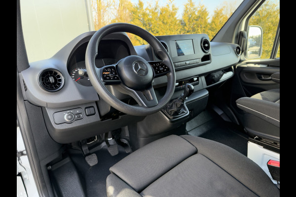 Mercedes-Benz Sprinter 314 CDI 4X4 / PICK-UP / DOKA / DUBBEL CABINE / AIRCO / CRUISE / APPLE CARPLAY / 6 PERSOONS / ZEER NETJES Mercedes-Benz Sprinter 314 CDI 4X4 / PICK-UP / DOKA / DUBBEL CABINE / AIRCO / CRUISE / APPLE CARPLAY / 6 PERSOONS / ZEER NETJES