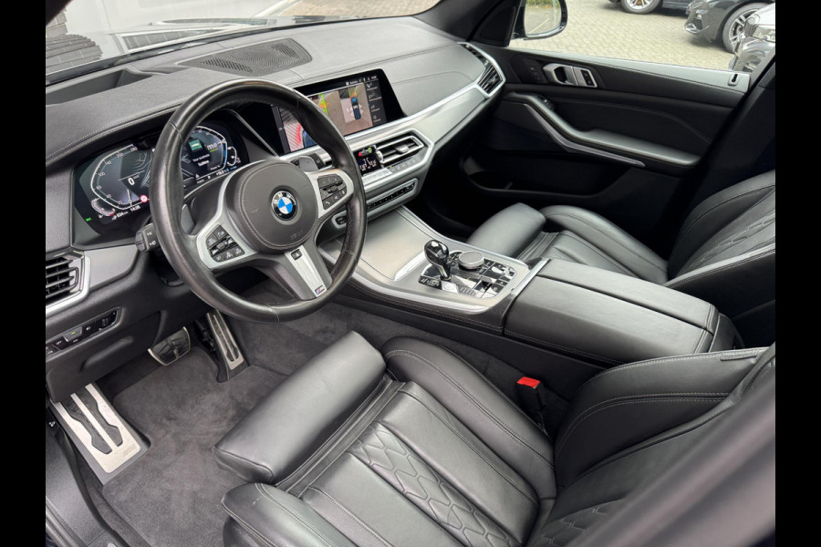 BMW X5 xDrive45e High Executive M Sport / Panodak / Trekhaak / Comfortleder / Head Up / Camera BMW X5 xDrive45e High Executive M Sport / Panodak / Trekhaak / Comfortleder / Head Up / Camera