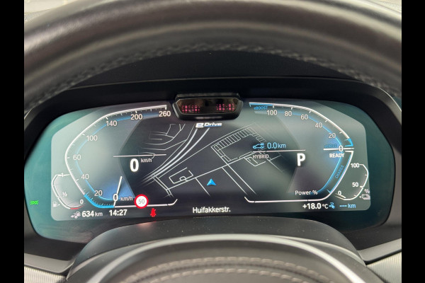 BMW X5 xDrive45e High Executive M Sport / Panodak / Trekhaak / Comfortleder / Head Up / Camera BMW X5 xDrive45e High Executive M Sport / Panodak / Trekhaak / Comfortleder / Head Up / Camera
