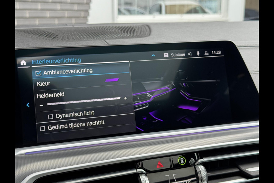 BMW X5 xDrive45e High Executive M Sport / Panodak / Trekhaak / Comfortleder / Head Up / Camera BMW X5 xDrive45e High Executive M Sport / Panodak / Trekhaak / Comfortleder / Head Up / Camera