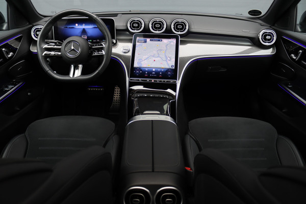 Mercedes-Benz C-Klasse 220 d AMG Line | Panoramadak | Surround Camera | Memory | Digital Light | Advanced Sound System | HUD | Keyless Go | Verwarmd Stuurwiel | Augmented Reality |