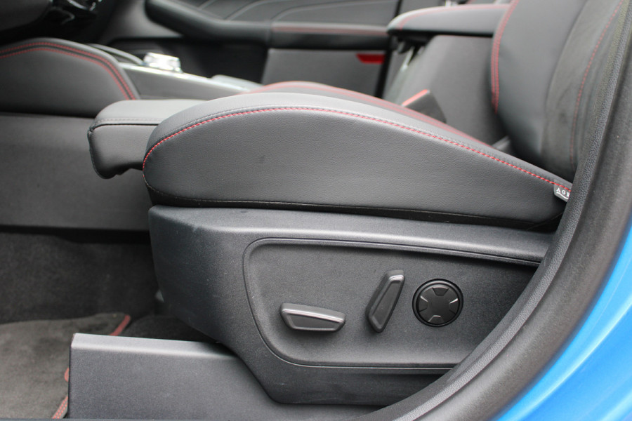 Ford Kuga 2.5 PHEV ST-Line X | Trekhaak | Panoramadak | AGR | Led | Head-Up | B&O
