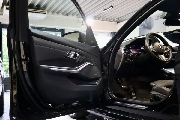 BMW 3-serie 330i High Ex Ed. M Sport|NL|OpenDk|ACC|HuD