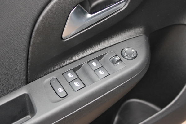 Opel Corsa 1.2 Turbo Hybrid 136PK GS | Navigatie | Led | Winterpack | Adaptieve cruise Opel Corsa 1.2 Turbo Hybrid 136PK GS | Navigatie | Led | Winterpack | Adaptieve cruise