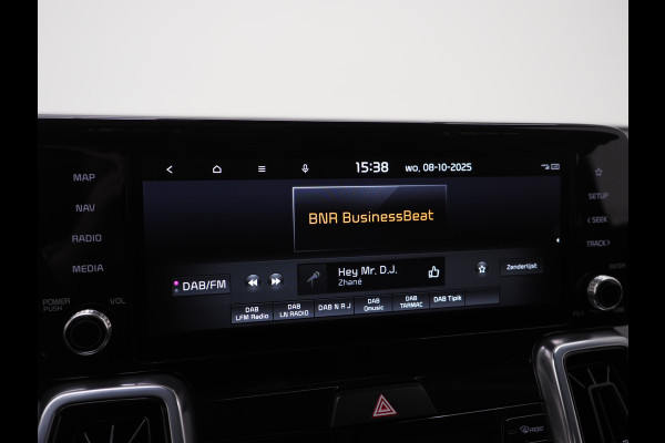 Kia Sorento 1.6 T-GDI Plug-in Hybrid 4WD DynamicLine 7p | Panoramadak | Keyless | Adaptive Cruise | Camera | BLIS | Carplay