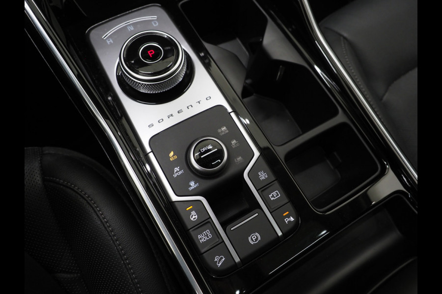 Kia Sorento 1.6 T-GDI Plug-in Hybrid 4WD DynamicLine 7p | Panoramadak | Keyless | Adaptive Cruise | Camera | BLIS | Carplay