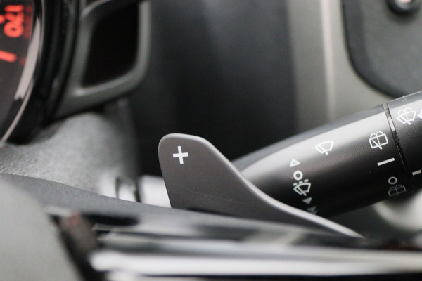 Peugeot 108 1.0 e-VTi Active Automaat LED, Airco, Bluetooth, Elektr. Pakket, 15"