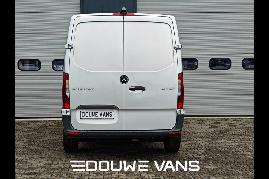Mercedes-Benz Sprinter 314 H1 Automaat Bott Inrichting Distronic LED Geveerde Stoel Mercedes-Benz Sprinter 314 H1 Automaat Bott Inrichting Distronic LED Geveerde Stoel