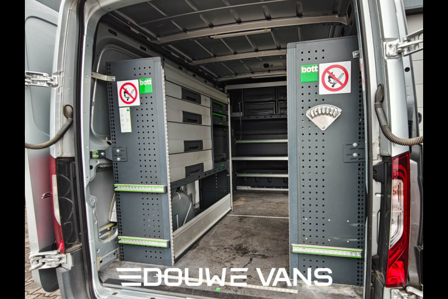 Mercedes-Benz Sprinter 314 H1 Automaat Bott Inrichting Distronic LED Geveerde Stoel Mercedes-Benz Sprinter 314 H1 Automaat Bott Inrichting Distronic LED Geveerde Stoel