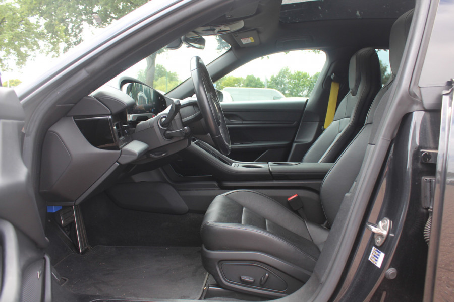 Porsche Taycan Cross Turismo 4 93 kWh / SoH 93.8% / Panoramadak / 360Camera / Head-up / Passenger Display / 20'' / Bose / Sportchrono / Leder / Luchtvering / Stuurverwarming / Dodehoek / ACC / Stoelverwarming 4x / Warmtepomp