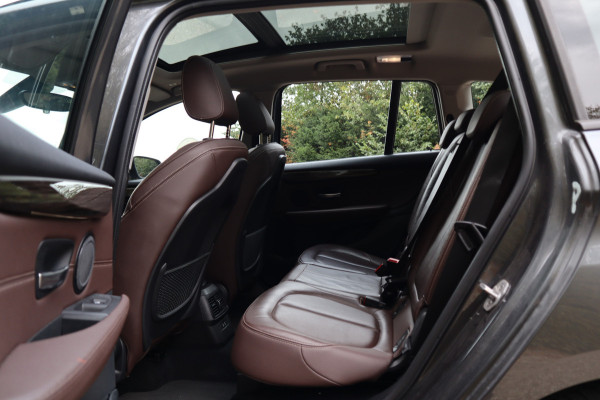BMW 2 Serie Gran Tourer 218i High Executive Edition | Pano | Camera | ACC | Trekhaak | Automaat |