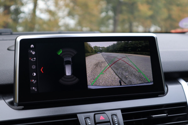 BMW 2 Serie Gran Tourer 218i High Executive Edition | Pano | Camera | ACC | Trekhaak | Automaat |