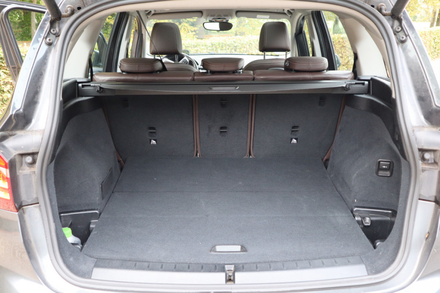 BMW 2 Serie Gran Tourer 218i High Executive Edition | Pano | Camera | ACC | Trekhaak | Automaat |